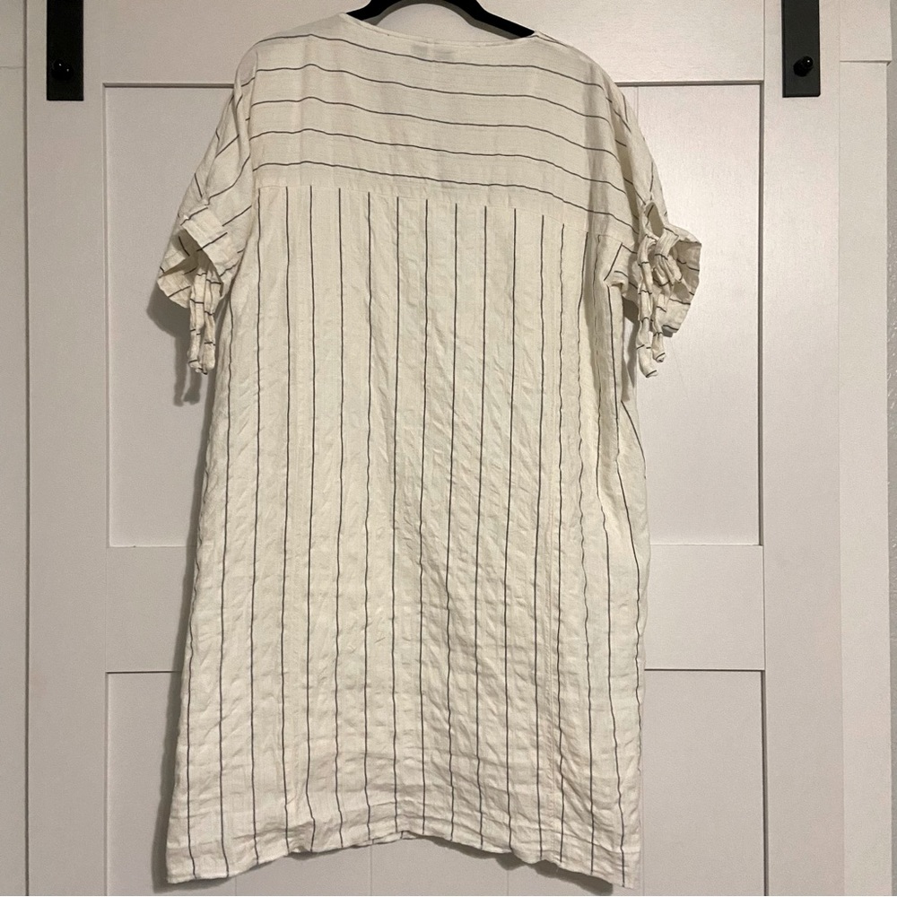 Madewell // Tie-Sleeve Cotton Dress in Stripe - Picture 3 of 4